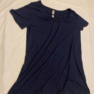 Zenana Outfitters Blue Fitted Short Sleeve T-Shirt